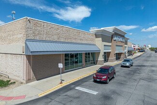 Plus de détails pour 7650 Barrington Rd, Hanover Park, IL - Spécialisé à vendre