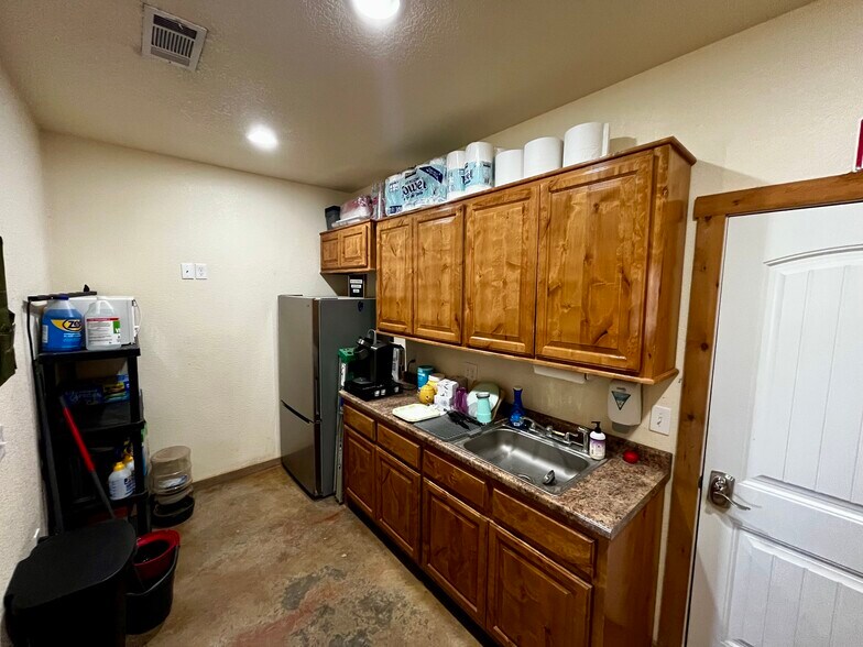 5000 Texas 158, Midland, TX à louer - Photo de l’immeuble – Image 3 sur 6