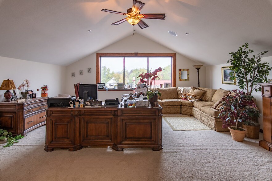 700 E Main St, Anoka, MN à louer - Autre – Image 2 sur 46