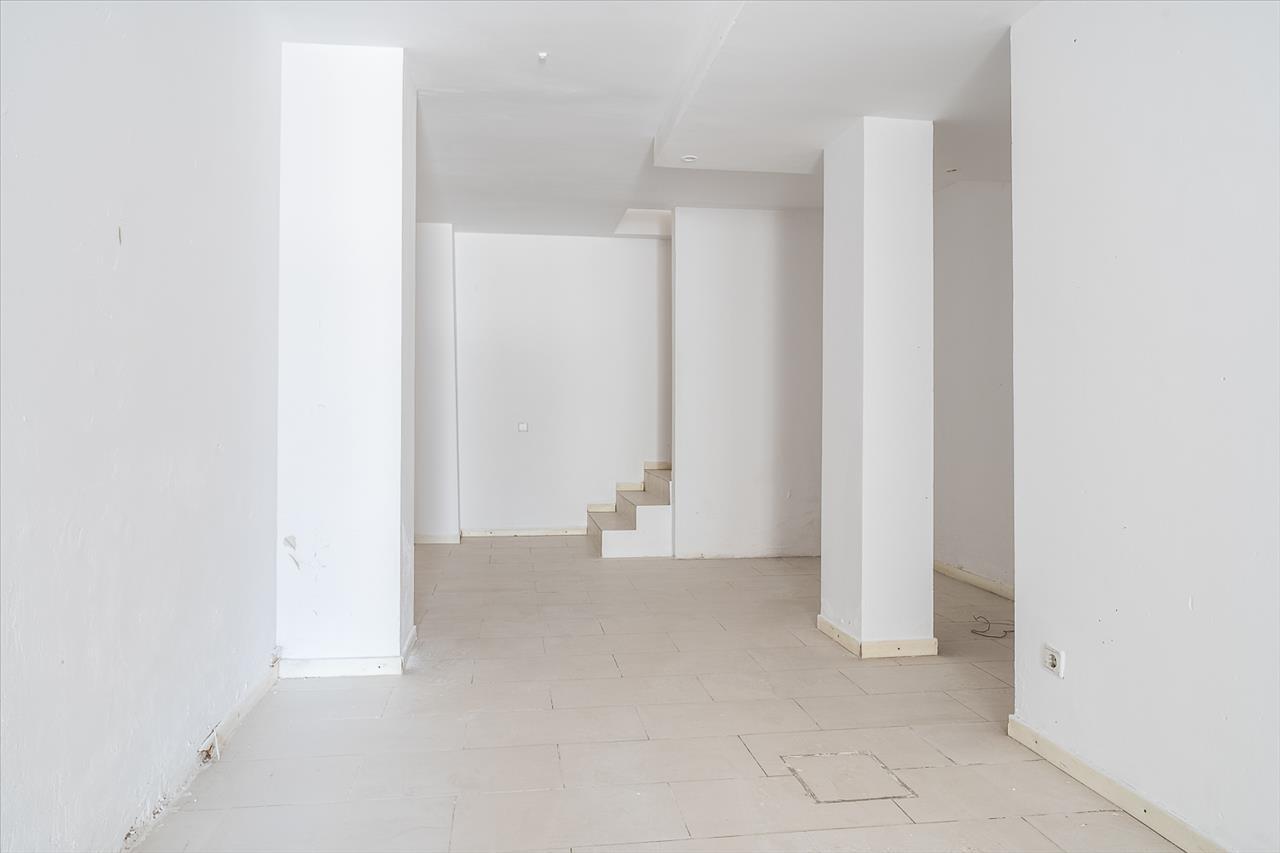 Barcelone, BAR 08013 - Lot 01 -  - Plan d’étage - Image 1 of 13