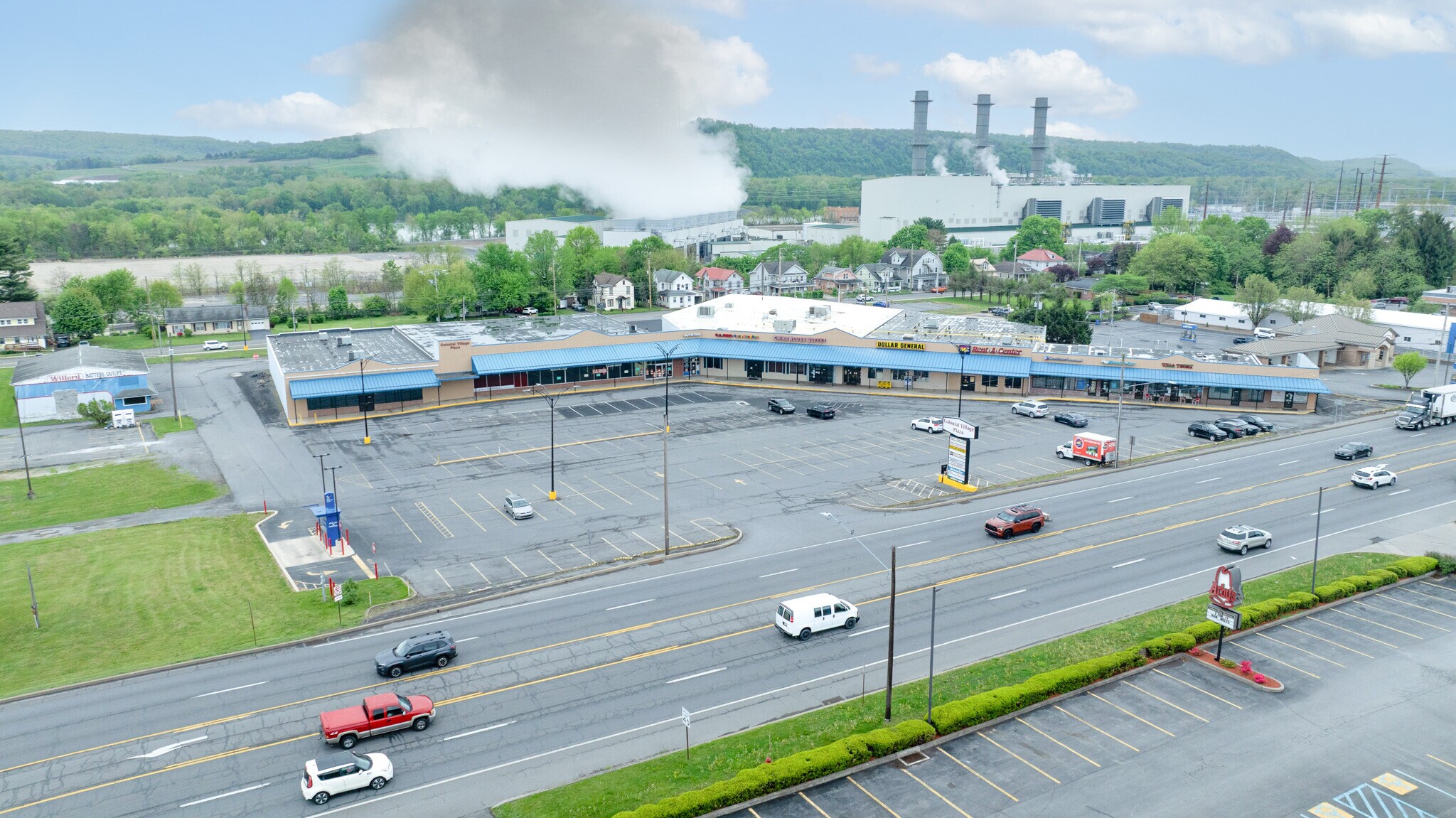 201 Susquehanna Trl, Selinsgrove, PA à louer Photo de l’immeuble– Image 1 sur 2
