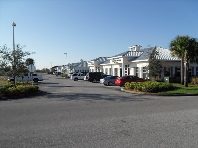 4820 Dairy Rd, Melbourne, FL à louer - Photo de l’immeuble – Image 3 sur 4