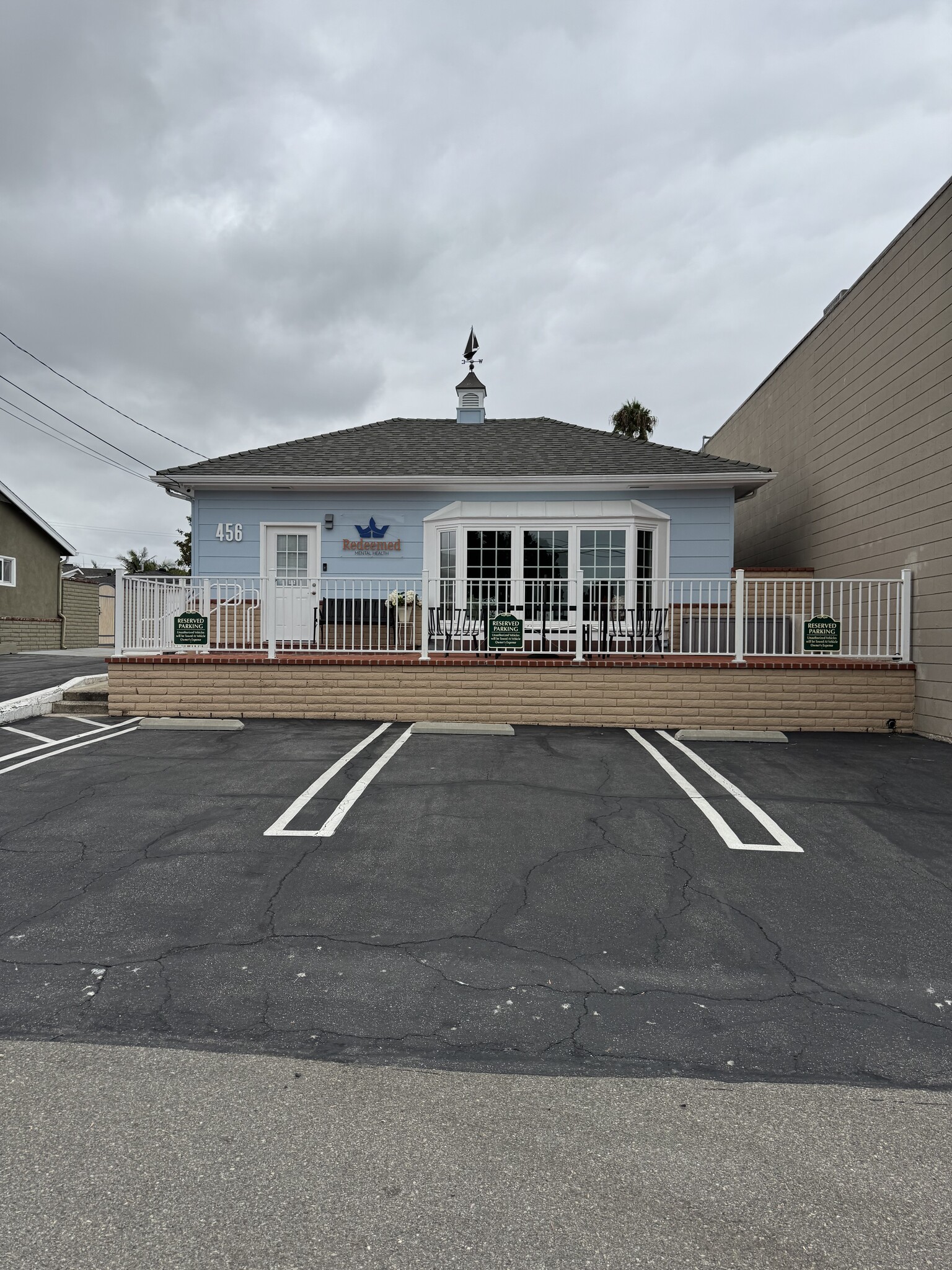 456 Old Newport Blvd, Newport Beach, CA à louer Photo de l’immeuble– Image 1 sur 20