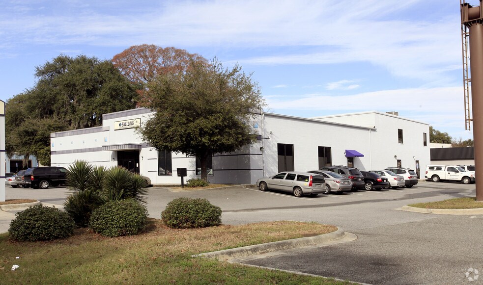 702 Mall Blvd, Savannah, GA à louer - Photo de l’immeuble – Image 3 sur 11