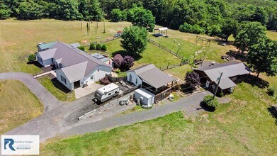 4220 Mountain Valley Rd, Axton, VA - Vue aérienne vue de carte - Image1