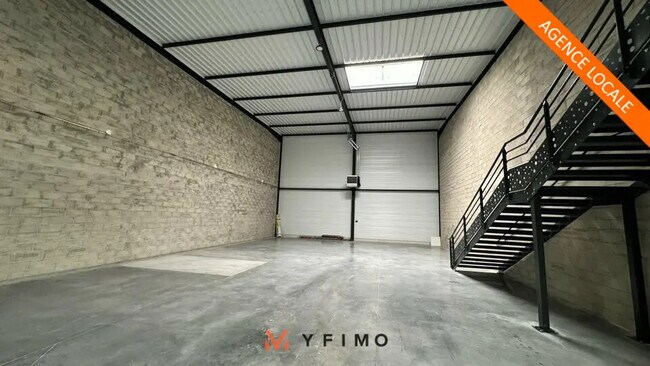 Plus de détails pour Bureau, Local d'activités à louer