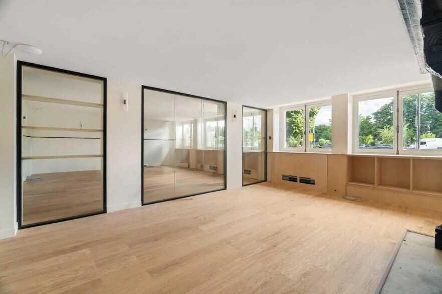 Bureau dans Paris à louer - Photo de l’immeuble – Image 3 sur 9