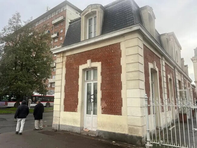 Plus de détails pour Boulevard De Metz, Lille - Bureau à louer