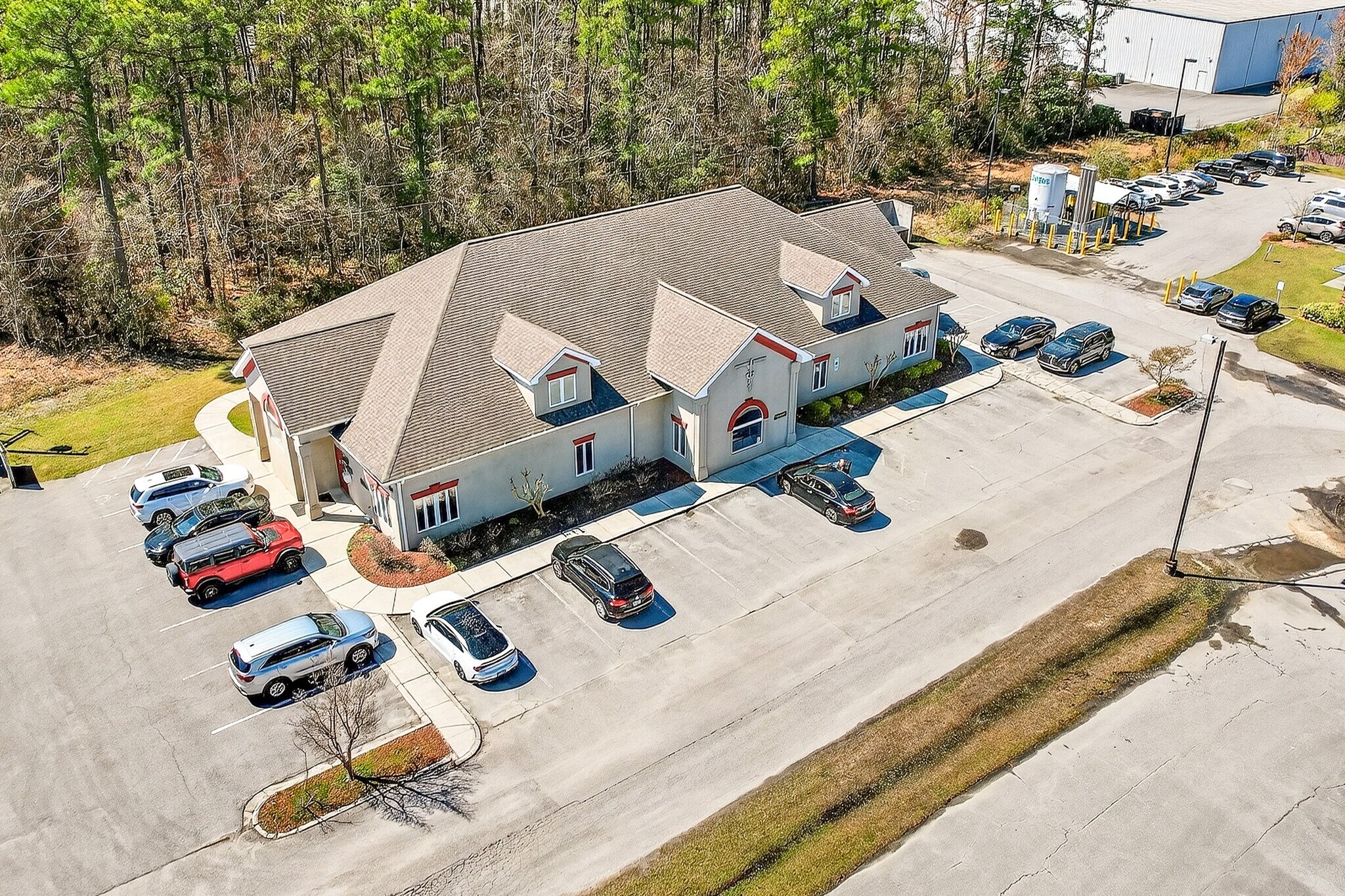215 Station St, Jacksonville, NC à vendre Photo principale– Image 1 sur 14