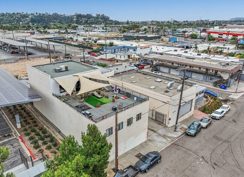 1235-1239 Cushman Ave, San Diego, CA à vendre - Photo de l’immeuble – Image 1 sur 55