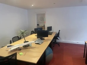 34 Rue Godot De Mauroy, Paris à louer Photo intérieure– Image 1 sur 6