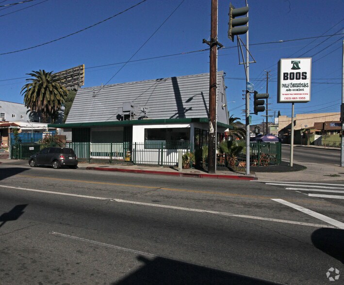 4501 W Fountain Ave, Los Angeles, CA à louer - Photo principale – Image 2 sur 10