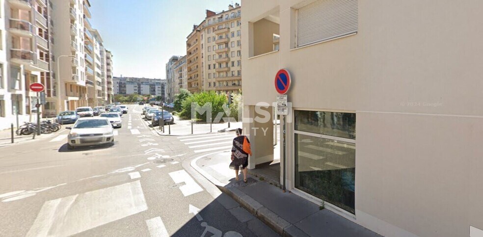 Local commercial dans Lyon à vendre - Photo de l’immeuble – Image 2 sur 3
