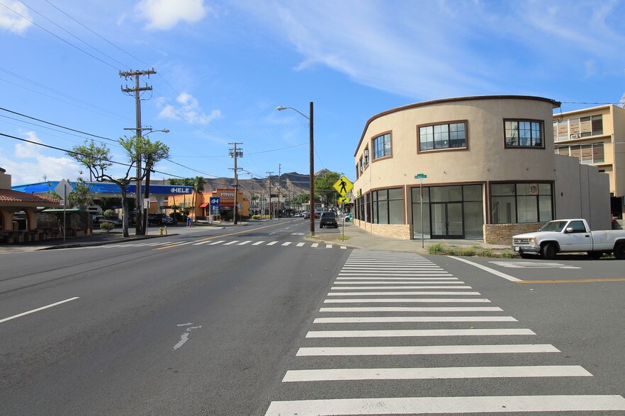726 Kapahulu Ave, Honolulu, HI à louer - Photo de l’immeuble – Image 3 sur 3