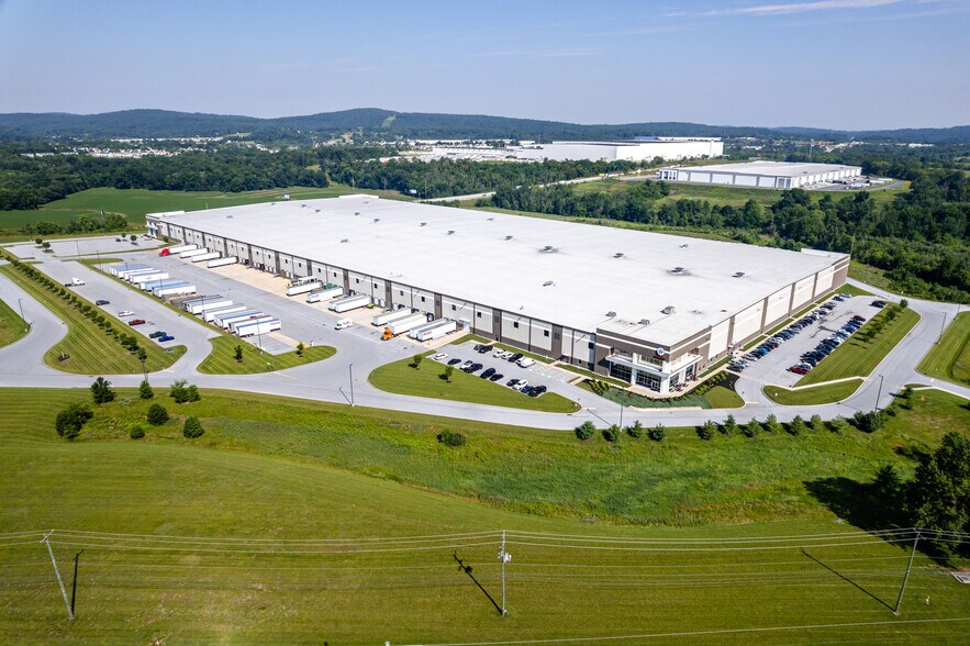 700 Canal Road Ext, York, PA à louer - Photo de l’immeuble – Image 3 sur 7