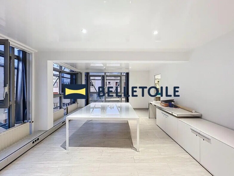 Bureau dans Paris à louer - Photo de l’immeuble – Image 1 sur 99