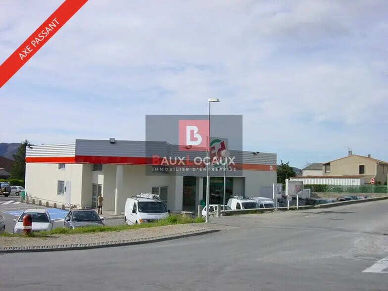 Local commercial dans Château-Arnoux-Saint-Auban à vendre - Photo de l’immeuble – Image 1 sur 11