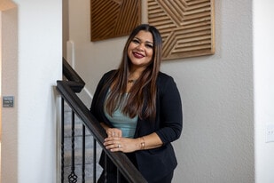 Iris Chacon