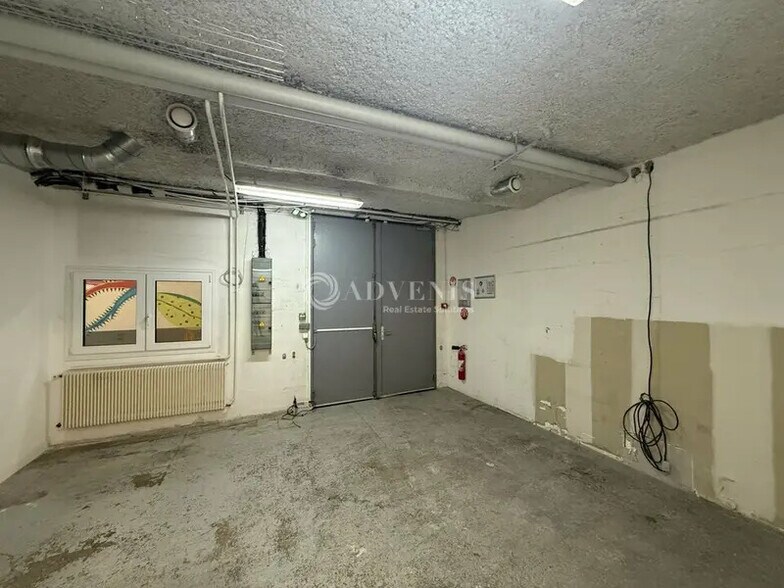 Local d’activités dans Vanves à louer - Photo intérieure – Image 2 sur 5