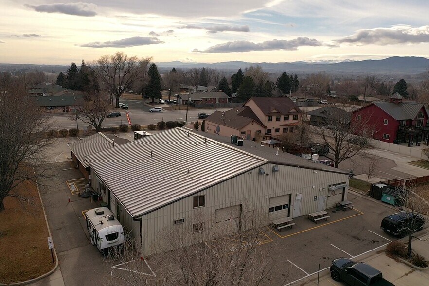 2707 W Eisenhower Blvd, Loveland, CO à louer - Photo de l’immeuble – Image 1 sur 7