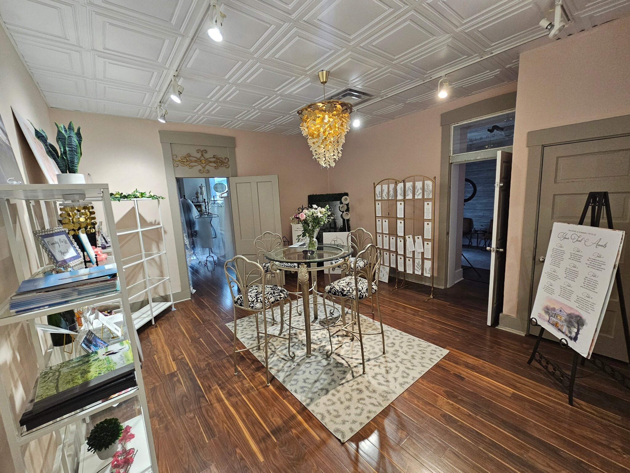 118-120 W Benson St, Cincinnati, OH à louer Photo intérieure– Image 1 sur 1