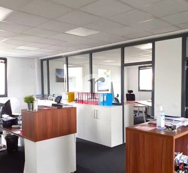 Bureau dans VILLENEUVE-D'ASCQ à louer - Photo de l’immeuble – Image 1 sur 6