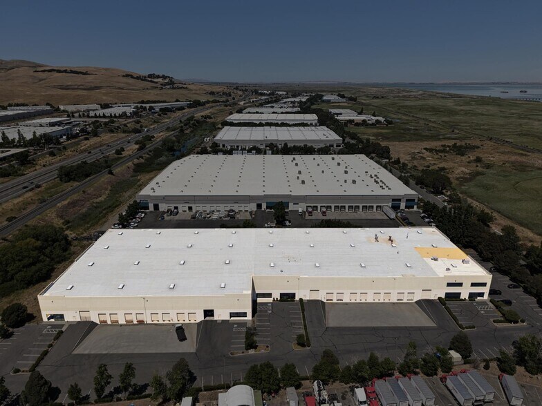 4201 Industrial Way, Benicia, CA à louer - Photo de l’immeuble – Image 3 sur 20