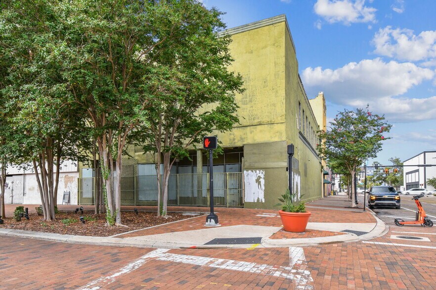 1001 N Franklin St, Tampa, FL à vendre - Photo de l’immeuble – Image 1 sur 13