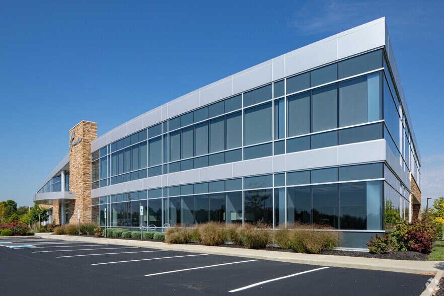 6867 Cintas Blvd, Mason, OH à vendre - Photo de l’immeuble – Image 2 sur 6
