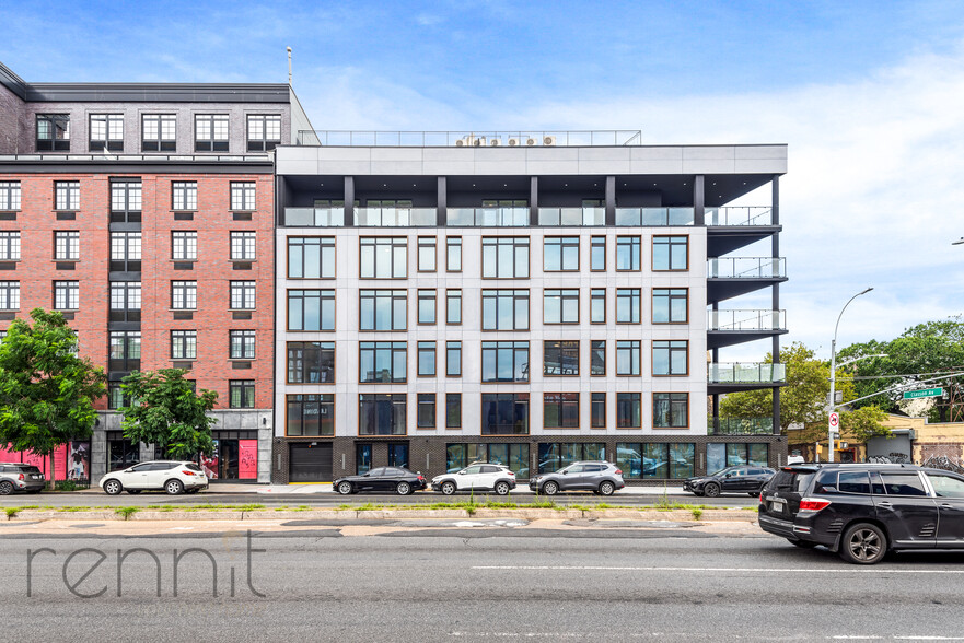 580 Classon Ave, Brooklyn, NY à louer - Photo de l’immeuble – Image 2 sur 15
