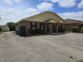 205 River North Blvd, Stephenville, TX à louer Photo de l’immeuble– Image 1 sur 5