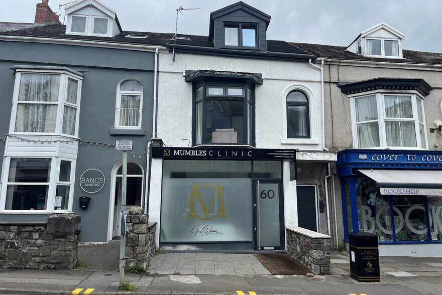 60 Newton Rd, Swansea à vendre - Photo principale – Image 1 sur 5