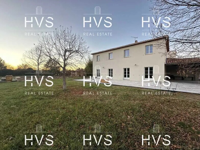 Bureau dans Aix-en-Provence à vendre - Photo de l’immeuble – Image 3 sur 14