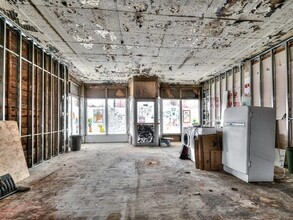 4470 Rue Sainte-Catherine E E, Montréal, QC à louer Photo intérieure– Image 2 sur 2