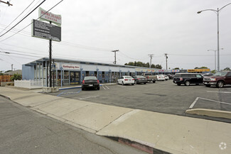 Plus de détails pour 305-325 S Borchard Dr, Ventura, CA - Local commercial à louer