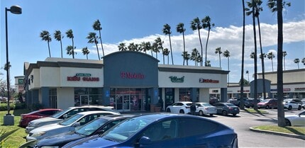 12085 Brookhurst St, Garden Grove, CA à louer Photo de l’immeuble– Image 1 sur 2