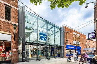 Plus de détails pour Old Market Pl, Warrington - Local commercial à vendre