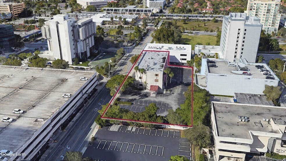33 NE 2nd St, Fort Lauderdale, FL à louer - Photo de l’immeuble – Image 3 sur 8