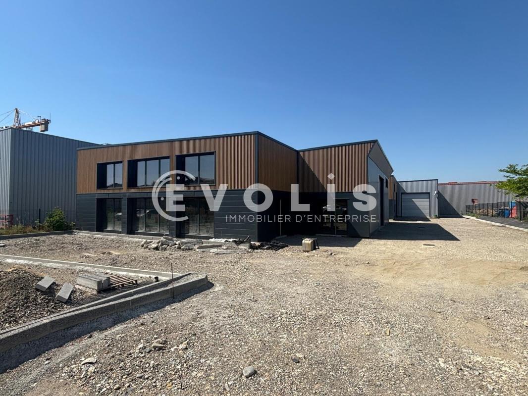 164 Rue De La Garenniere, Mornant à vendre Photo de l’immeuble– Image 1 sur 14