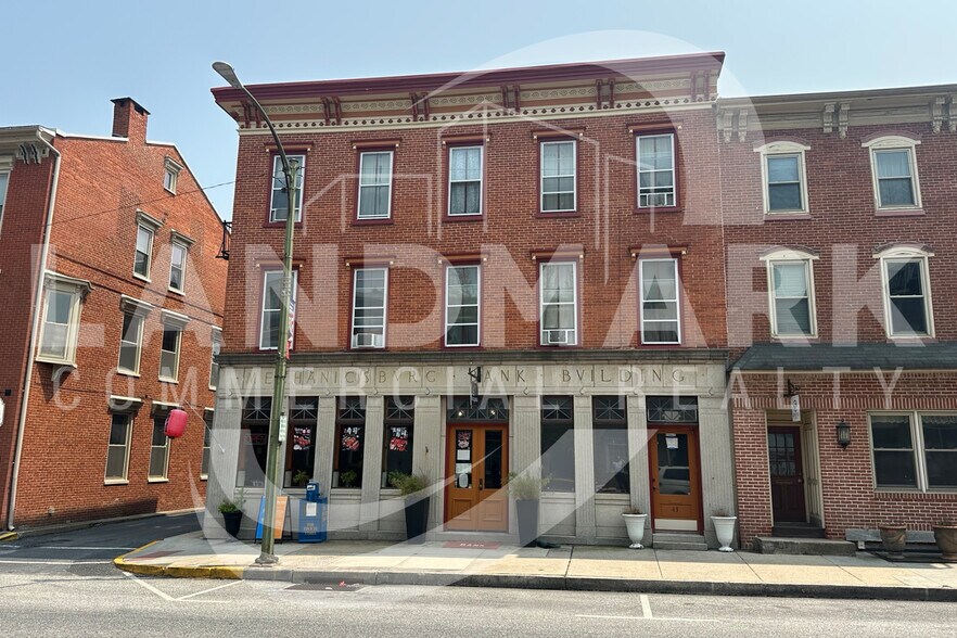 41-43 W Main St, Mechanicsburg, PA à vendre - Photo de l’immeuble – Image 1 sur 17