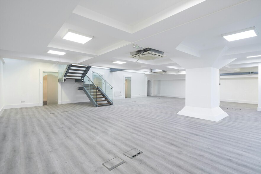 58 Farringdon Rd, Londres à vendre - Photo de l’immeuble – Image 3 sur 14