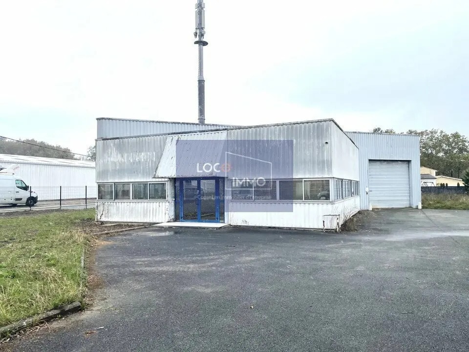 Local d’activités dans Carbon-Blanc à louer Photo de l’immeuble– Image 1 sur 10