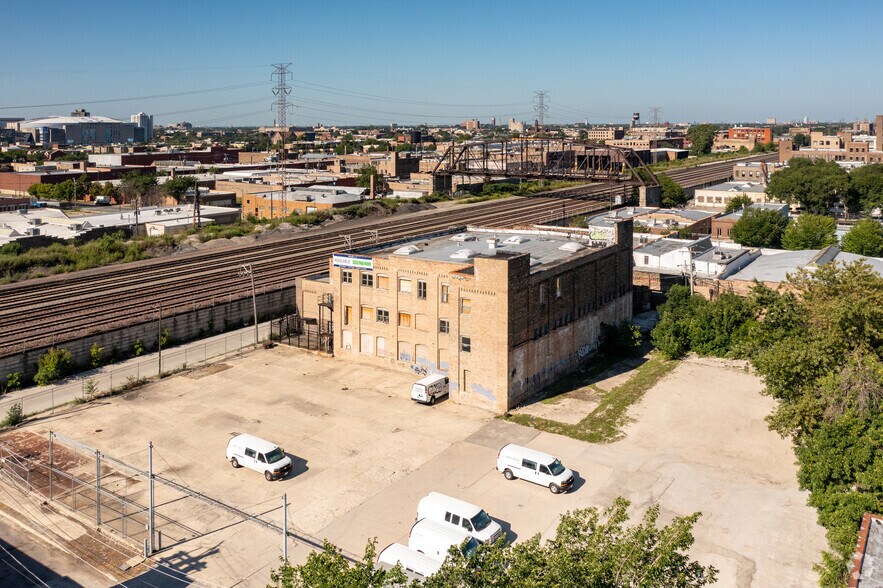 1648 W Kinzie St, Chicago, IL à vendre - Aérien – Image 3 sur 17