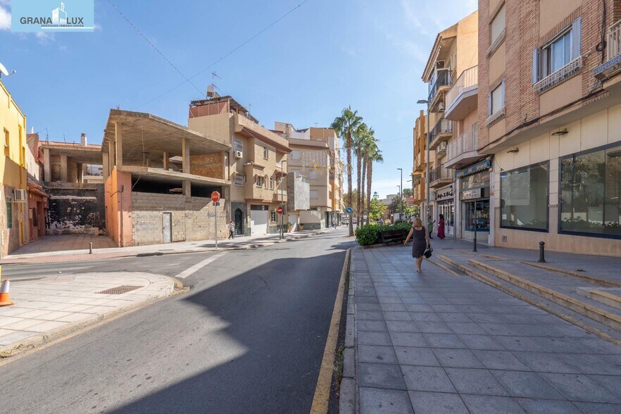 Calle Rambla de Capuchinos, 18, Motril, Granada à vendre - Photo principale – Image 1 sur 11