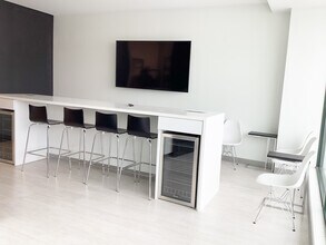 2070-2112 N Clybourn Ave, Chicago, IL à louer Photo intérieure– Image 2 sur 7