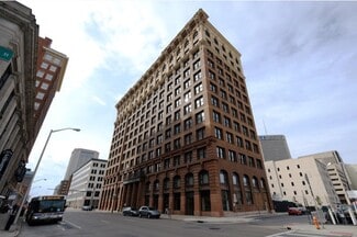 Plus de détails pour 8 E Long St, Columbus, OH - Bureau/Local commercial, Local commercial à louer