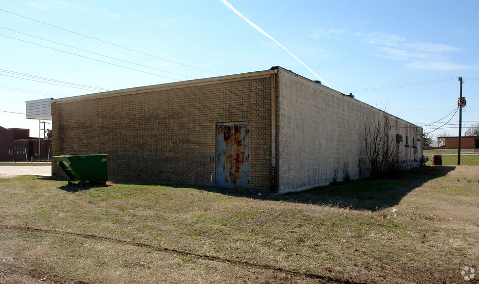 604 W Doolin Ave, Blackwell, OK à vendre - Photo de l’immeuble – Image 2 sur 2