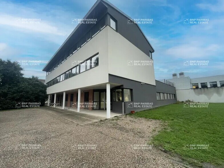 84 Avenue Du Vingtième Corps, Nancy à vendre - Photo de l’immeuble – Image 2 sur 42