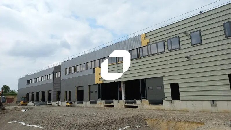 Industriel/Logistique dans Garges-lès-Gonesse à louer - Photo de l’immeuble – Image 2 sur 12