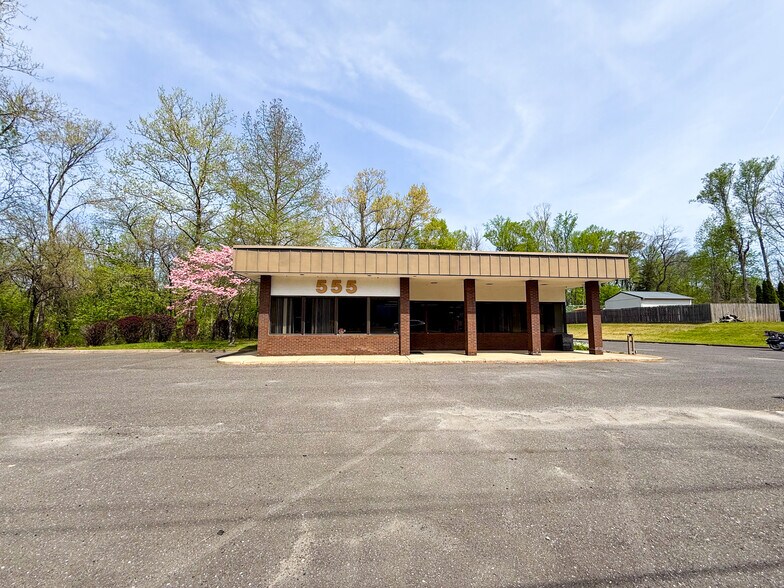 555 Blackwood Clementon Rd, Lindenwold, NJ à vendre - Photo de l’immeuble – Image 1 sur 16